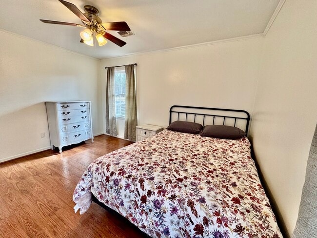 Building Photo - 1134 Rowland Rd