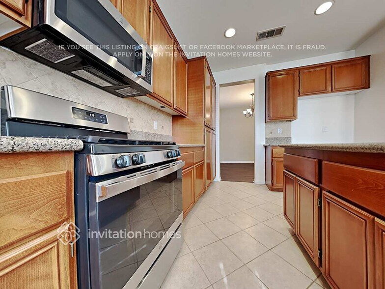 Building Photo - 34257 Ogrady Ct