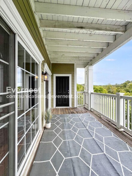 Building Photo - 8431 Callabee Way