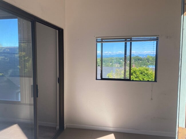 Building Photo - Ward Apartments LLC