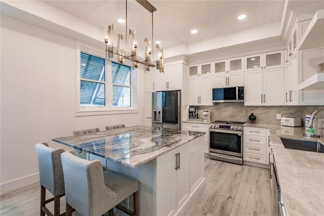 Building Photo - 6042 W Peppertree Way