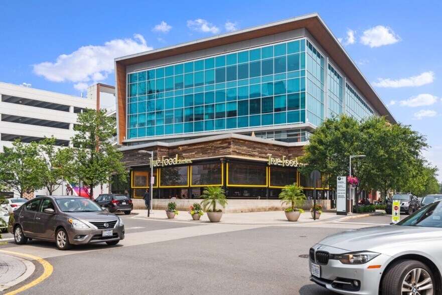 Building Photo - 11322 Westbrook Mill Ln