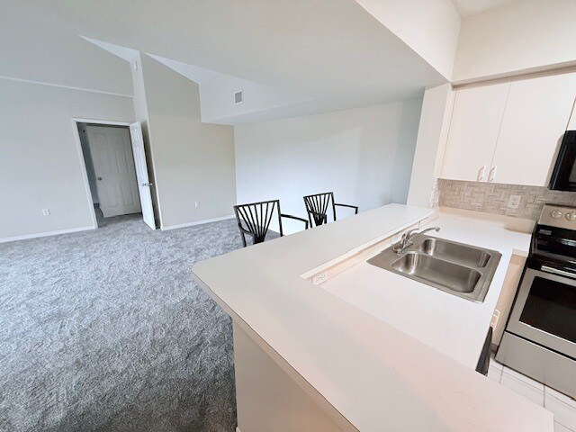 Building Photo - 1610 N 42ND Cir