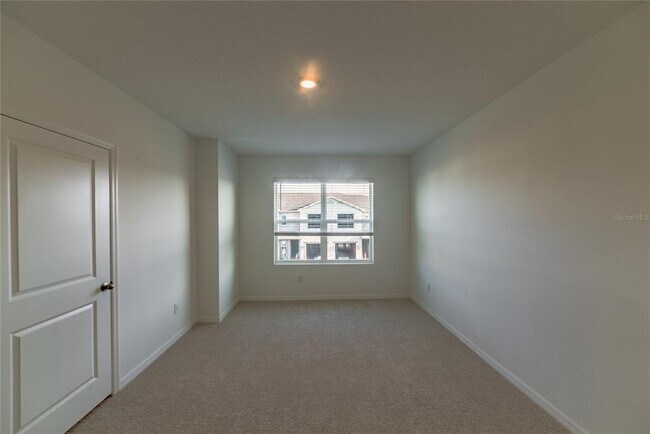 Building Photo - 17208 English Chestnut Wy