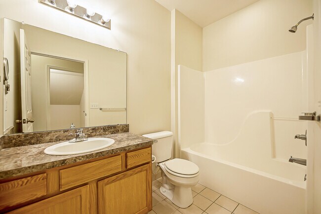 Building Photo - 6385 Conifer Dr