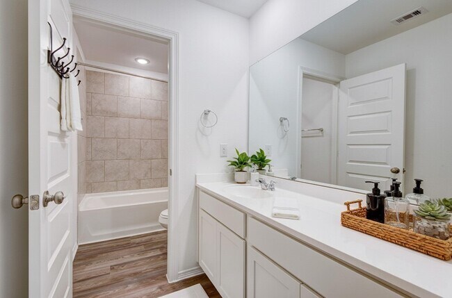 Building Photo - 5946 First Blush Dr