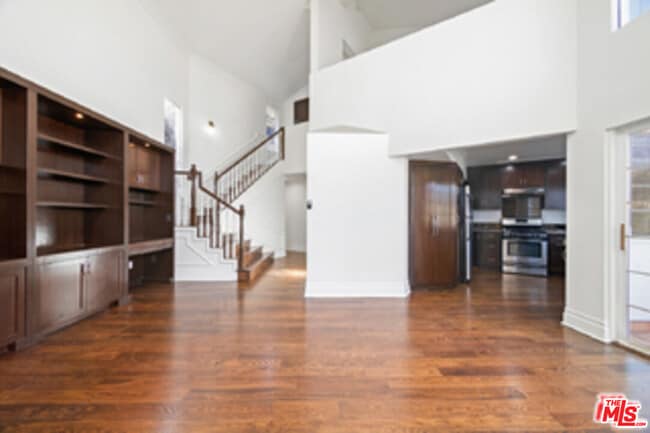 Building Photo - 2461 Jupiter Dr