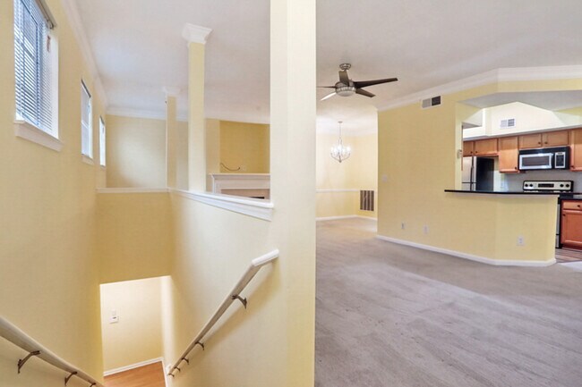 Building Photo - 245 Amal Dr. SW Atlanta, GA 30315