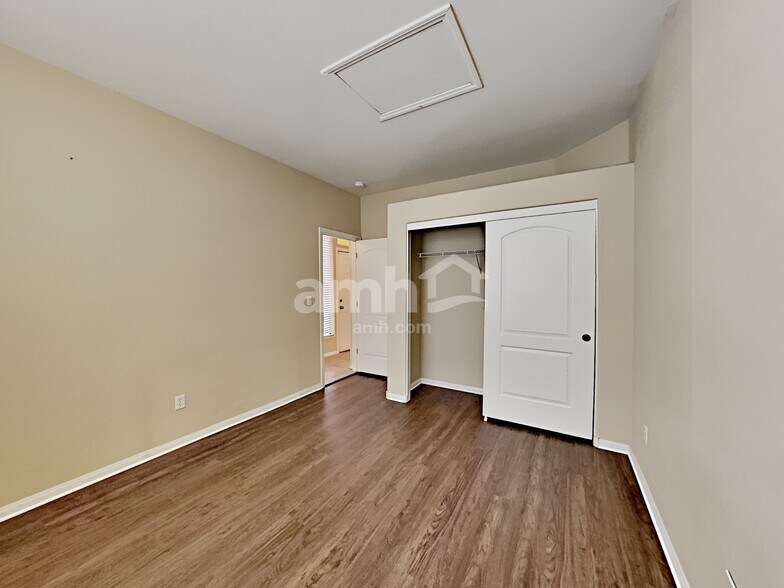 Building Photo - 3928 Yang Ct