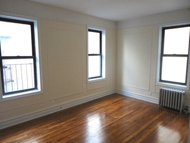 Floorplan - 213 Bennett Avenue