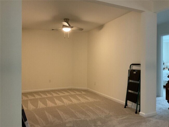 Building Photo - 7305 Heritage Oak Ct
