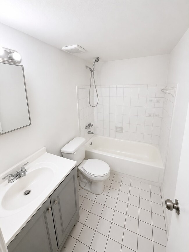 Building Photo - 271 NW 177th St