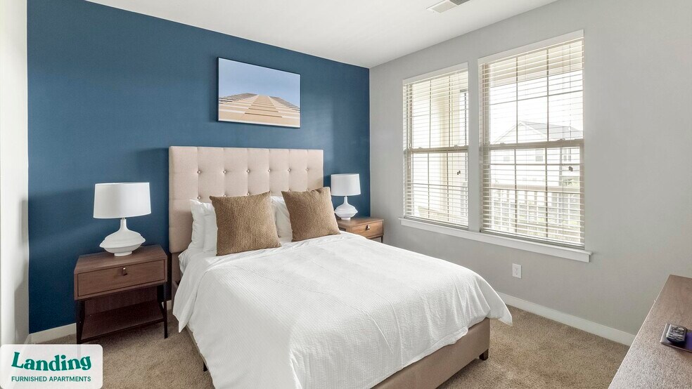 Building Photo - 115 Great Lawn Dr