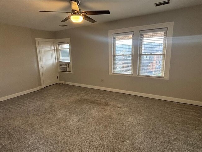 Building Photo - 2662 Beaver Rd