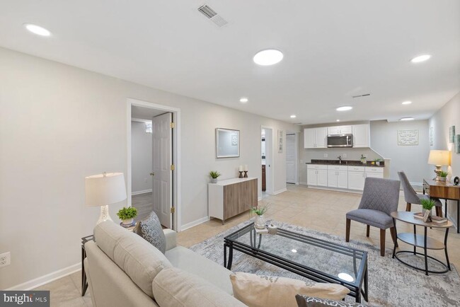 Building Photo - 17105 Amity Dr
