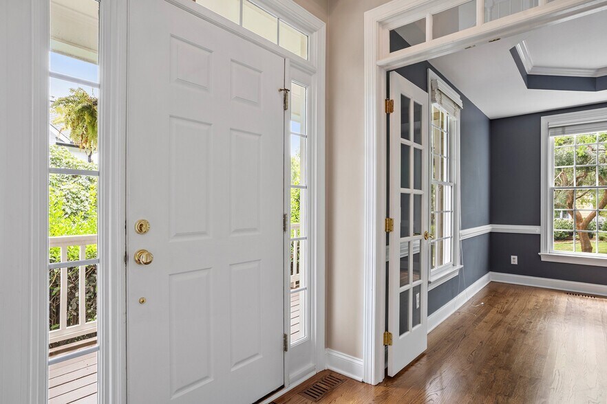 Building Photo - 507 Highgrove Dr