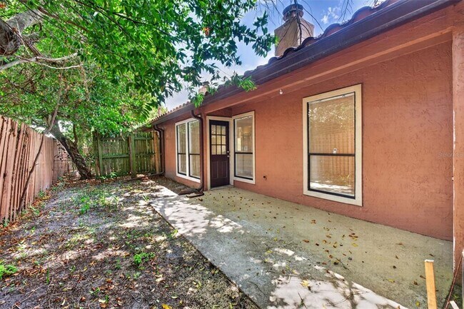 Building Photo - 625 Trinidad Ct