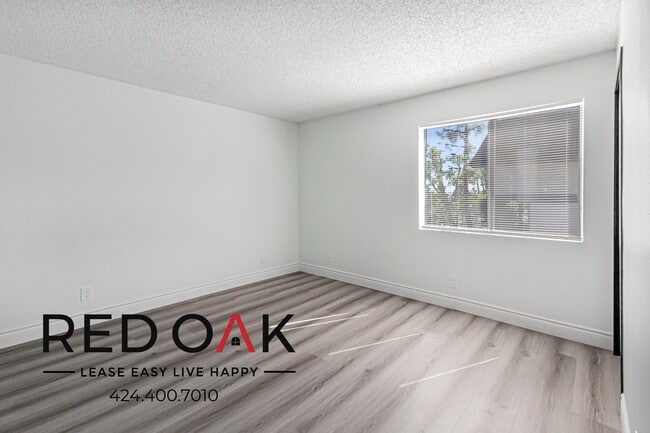 Building Photo - 14255 Tyler St