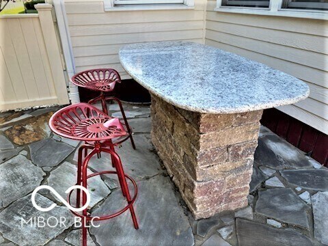 Building Photo - 131 1st Ave NW