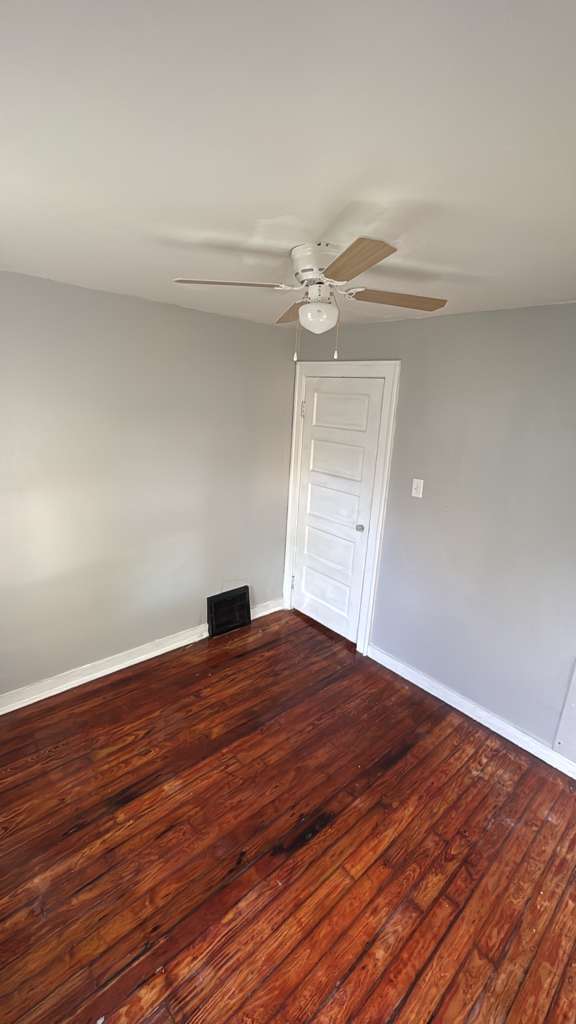 Building Photo - 1808 N Merrifield Ave