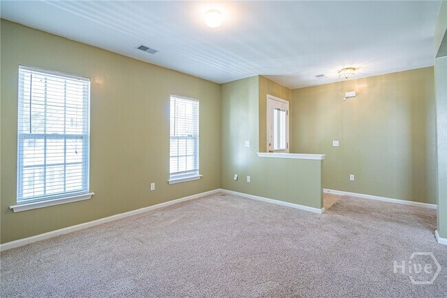 Building Photo - 7 Briarcliff Way