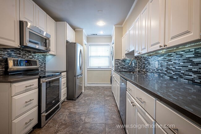 Building Photo - JarboeS4813