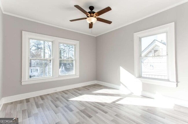 Building Photo - 1665 Beecher St SW