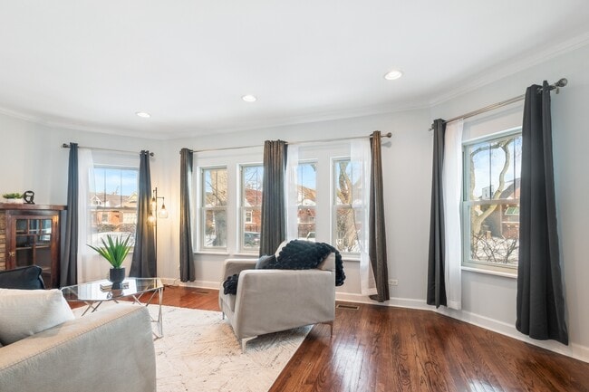 Building Photo - 8040 S Harvard Ave