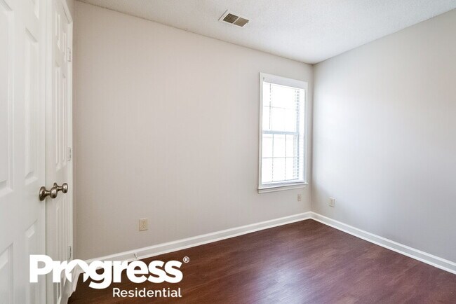 Building Photo - 1031 Leconte Hill Cove