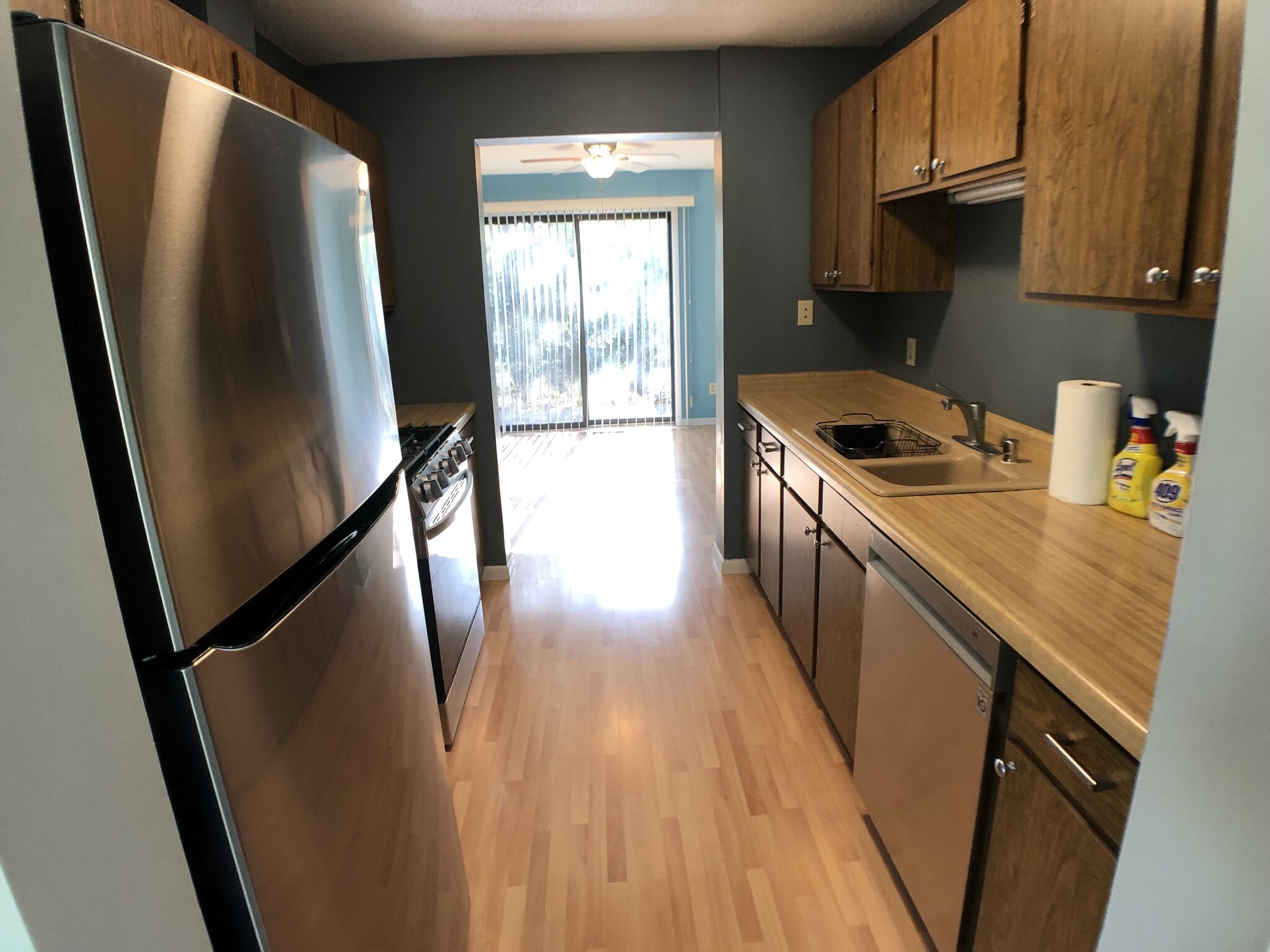 Building Photo - 3071 Zarthan Ave S