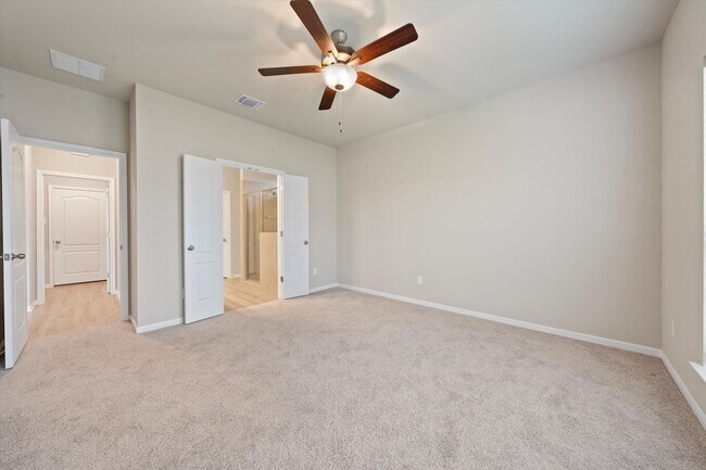 Building Photo - AVAILABLE NOW! Beautiful 3 Bedroom Home Located in Temple, Texas!
