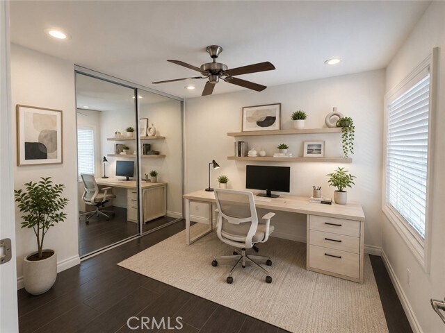 Building Photo - 31 Shearwater