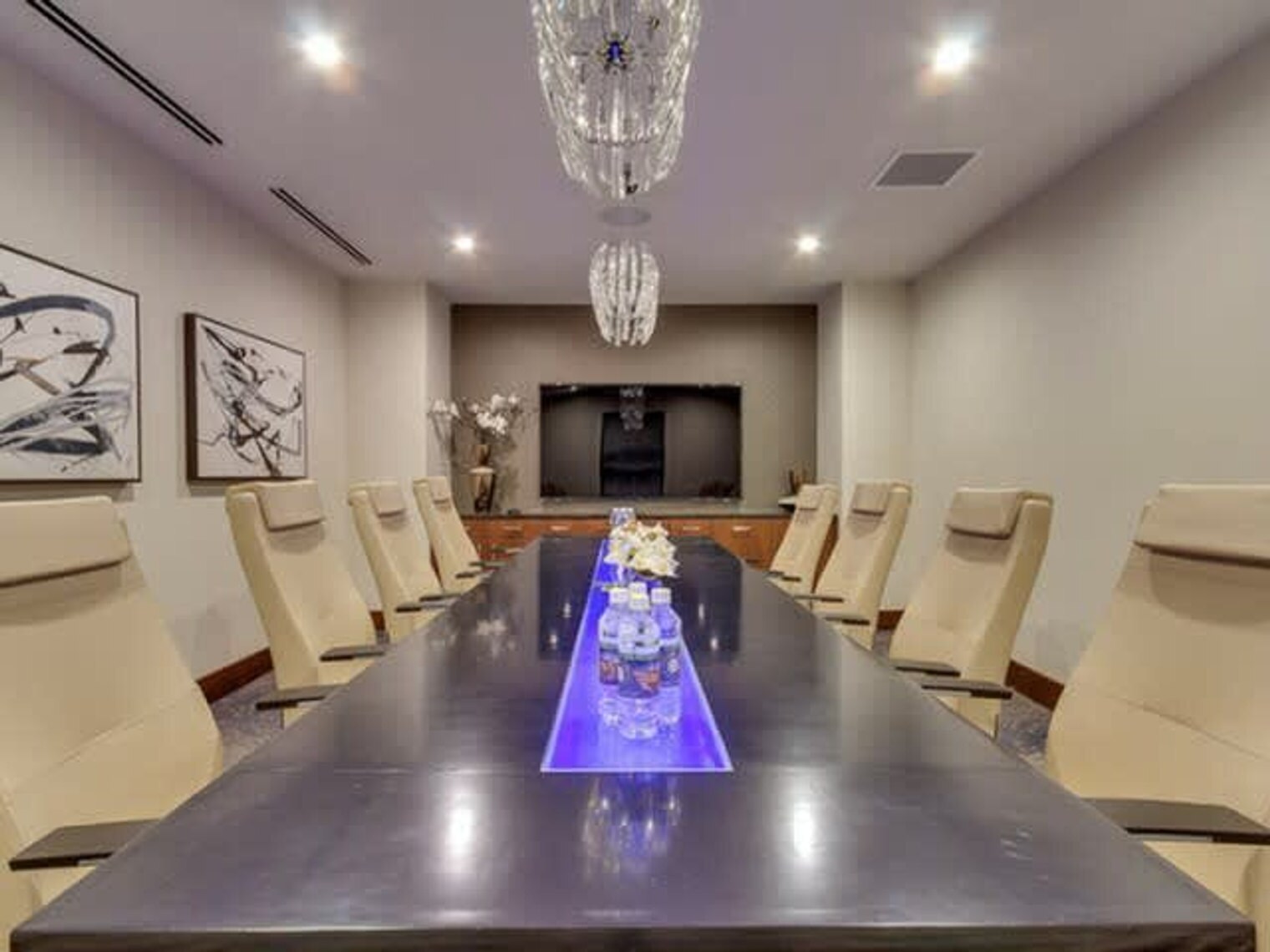 Building Photo - 9845 N Central Expy