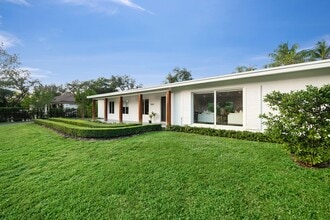 Building Photo - 5835 SW 100th Terrace