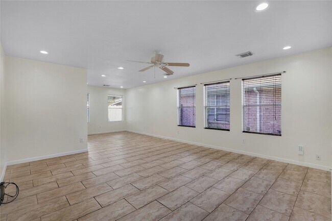 Building Photo - 1117 Willersley Ln