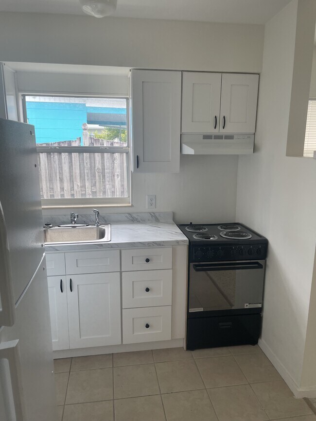 Building Photo - 11135 2nd St E