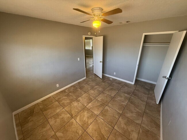 Building Photo - 13340 Navajo Rd