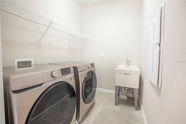 Building Photo - 11261 Beach Walk Wy NE