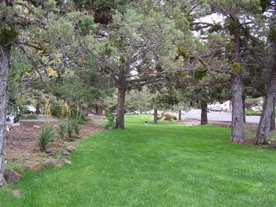 Building Photo - 1700 NE Wells Acres Rd