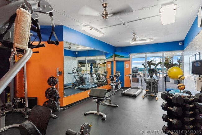 Building Photo - 3700 Galt Ocean Dr