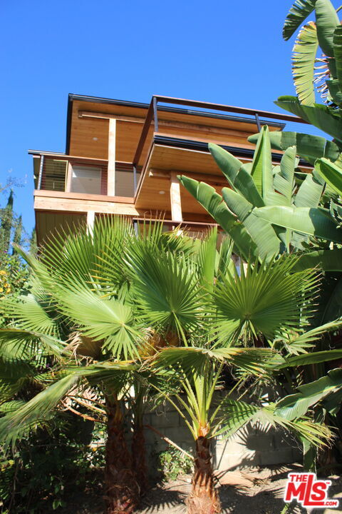Building Photo - 4884 Glenalbyn Dr