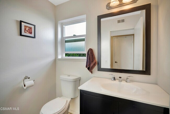 Building Photo - 2207 Rusticpark Ct