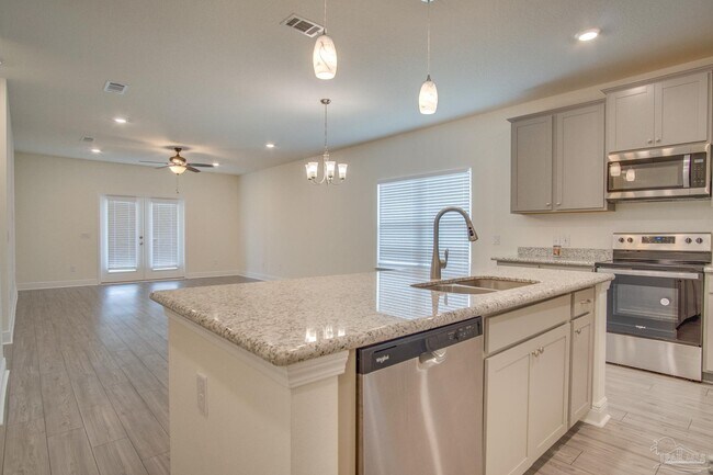Building Photo - 4620 Sago Palm Cir