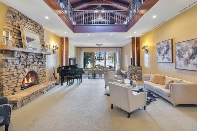 Building Photo - 10577 Down Lakeview Cir