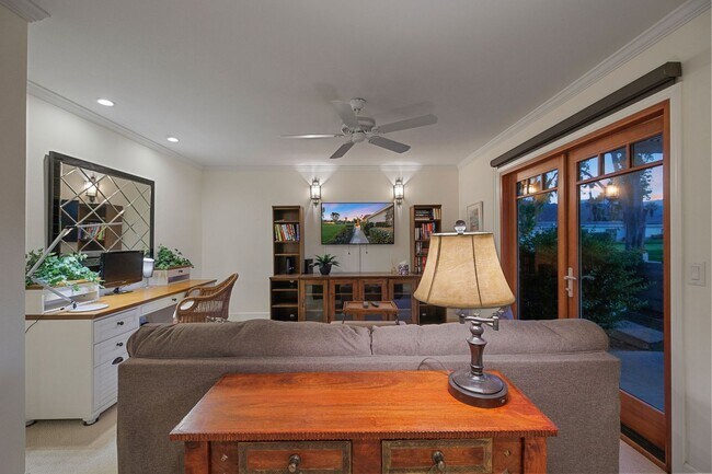 Building Photo - Luxury Golf Course Retreat in Indian Wells