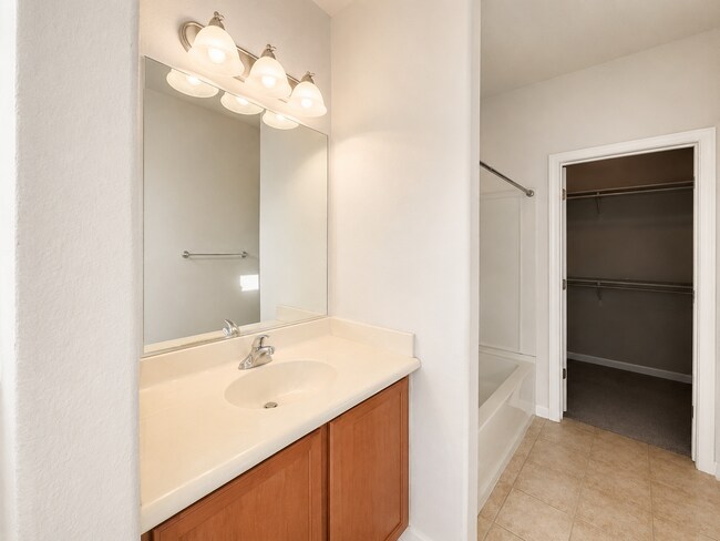 Building Photo - 2089 Boccioni Ln