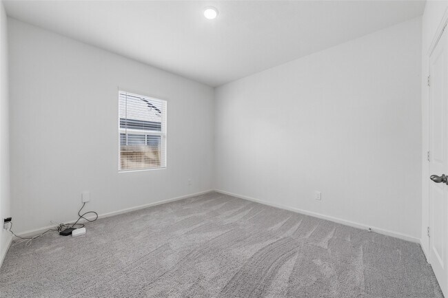 Building Photo - 9228 Boulder Blvd