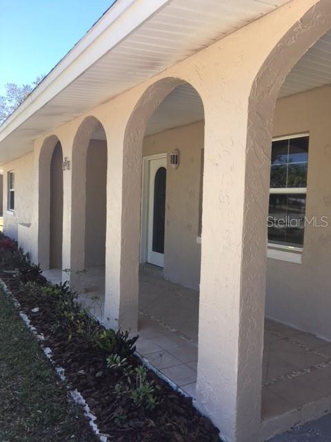 Building Photo - 888 S Waterview Dr