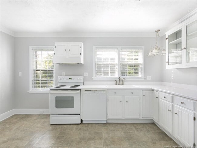 Building Photo - 1524 Brookside Ave