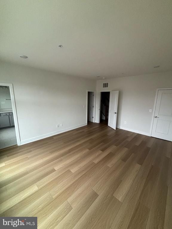 Building Photo - 43396 Farringdon Sq